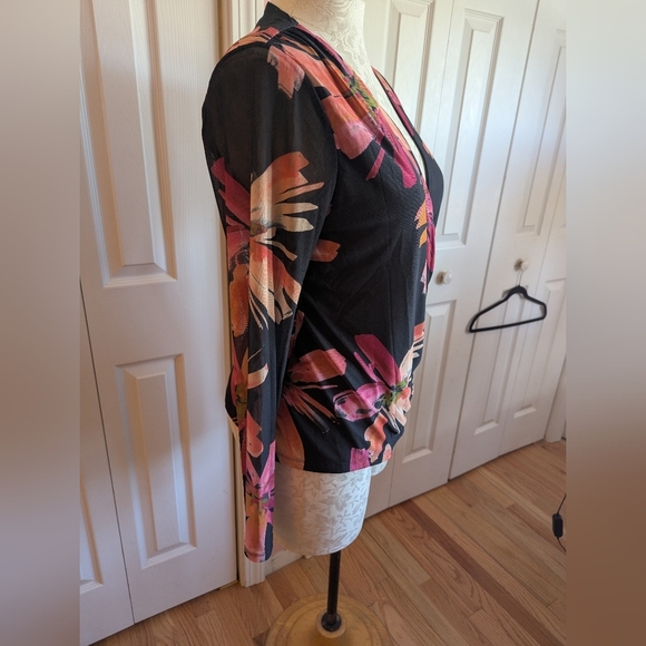 NWT Morgan Taylor Top Size XL - Picture 4 of 6